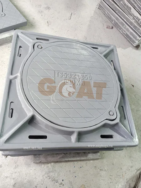 Nắp hố ga composite GOAT - Loại khung âm 2 vít khóa